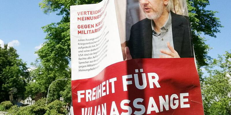 Plakat Freiheit für Julian Assange (Archiv) - Foto: über dts Nachrichtenagentur