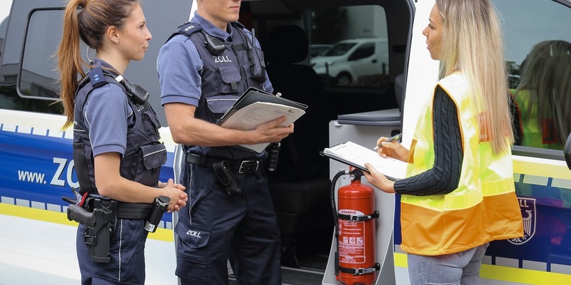 HZA-AC: Zoll-Info-Tag beim Hauptzollamt Aachen am 29. Juni 2024 Einblicke in die Aufgaben und Infos zu Ausbildungs- und Studiengeboten des Zolls - Foto: presseportal.de