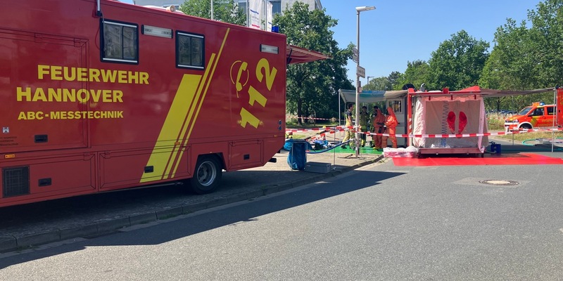 FW Hannover: Gefahrguteinsatz in Groß-Buchholz - zwei Leichtverletzte - Foto: presseportal.de