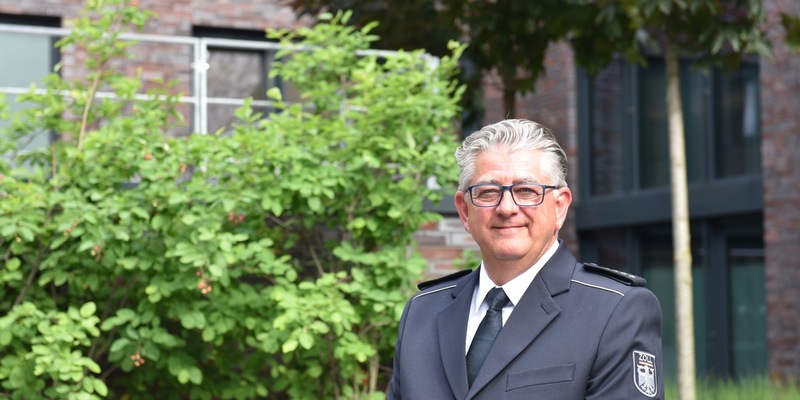 HZA-K: Das Hauptzollamt Köln zieht für 2023 Bilanz / mehr als fünf Milliarden Euro eingenommen, fast 1,5 Tonnen Tabak beschlagnahmt, Produktfälschungen im Wert von rund 35 Millionen Euro sichergestellt - Foto: presseportal.de