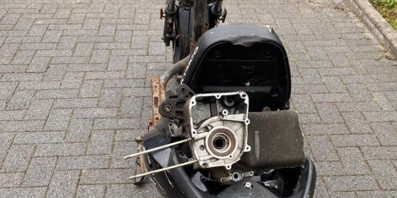 POL-SE: Quickborn - Illegale Müllentsorgung auf KiTa-Gelände - Polizei sucht Zeugen - Foto: presseportal.de