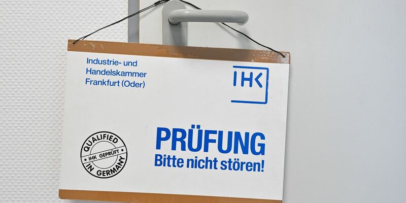 Angehende Erzieherinnen und Erzieher wurden 2023 am häufigsten gefördert. - Foto: Patrick Pleul/dpa