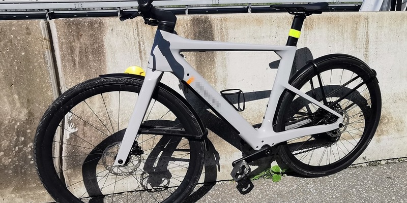 HZA-UL: Zoll erwischt Bulgaren beim Schmuggel von hochwertigen E-Bikes - Foto: presseportal.de