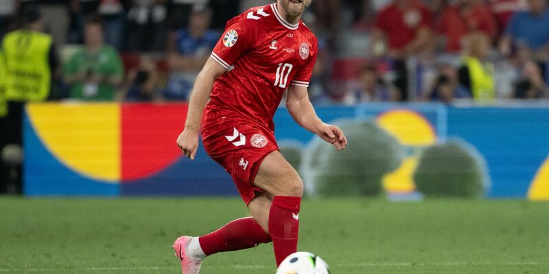 Der Einsatz von Christian Eriksen gegen Deutschland ist gefährdet. - Foto: Sven Hoppe/dpa