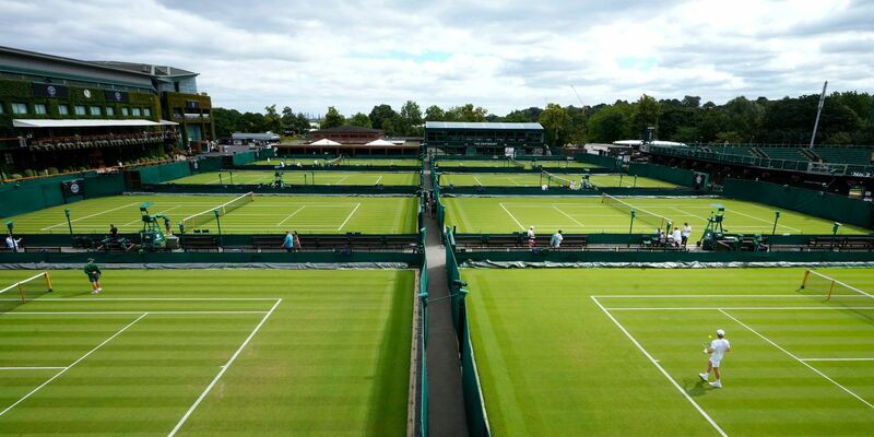 Der Rasenklassiker in Wimbledon beginnt am 1. Juli. - Foto: Kirsty Wigglesworth/AP