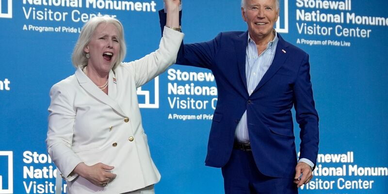 Joe Biden und Kirsten Gillibrand in New York: «Er ist der Beste!», sagt die Senatorin. - Foto: Evan Vucci/AP