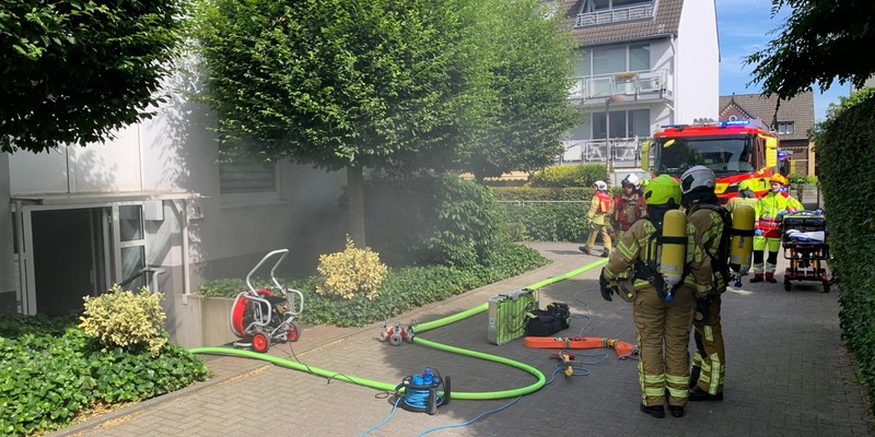 FW Ratingen: FW Ratingen: - aufmerksame Bewohnerin alarmieren die Feuerwehr und Mitbewohner - Foto: presseportal.de