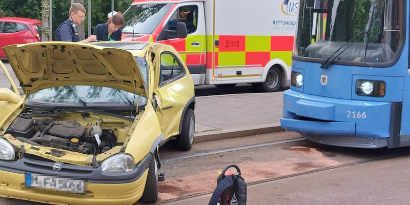 FW-M: Frau bei Unfall schwer verletzt (Bogenhausen) - Foto: presseportal.de