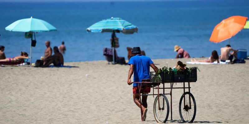 Sommerurlaub in Italien: Die meisten Touristen kommen aus Deutschland. - Foto: Gregorio Borgia/AP/dpa