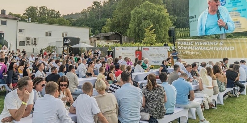 Pinot and Rock: Public Viewing Area und Kaiserstuhlbühne verschmelzen zur EM Party Zone - Foto: presseportal.de