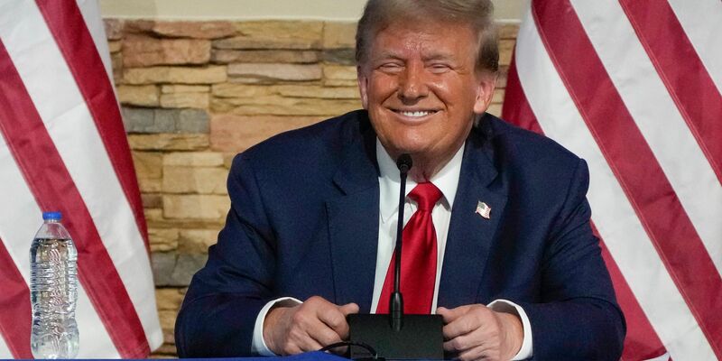 Trump will Krieg in 24 Stunden beenden. - Foto: Carlos Osorio/AP/dpa