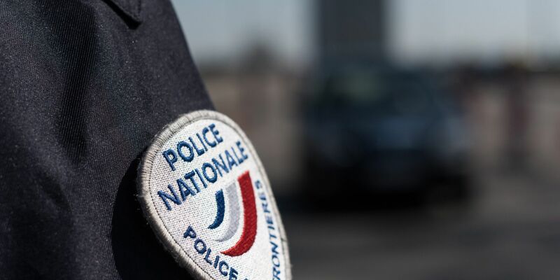 Ein möglicher Frauenmord steht in Frankreich nach einem Knochenfund vor der Aufklärung (Symbolbild). - Foto: Patrick Seeger/dpa