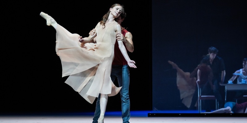 Albert Kriemler entwirft Kostüme zu John Neumeiers Ballett Epilog an der Hamburgischen Staatsoper - Foto: presseportal.de