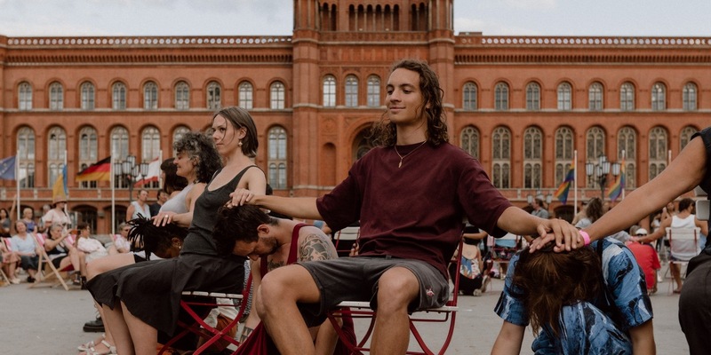 Der Vorverkauf für die TANZWERKSTATT EUROPA 2024 in München startet! / 11 Tage lädt ein Programm aus Performances und Workshops zum Nachdenken über die Tanzkunst und Wege des Zusammenlebens ein - Foto: presseportal.de