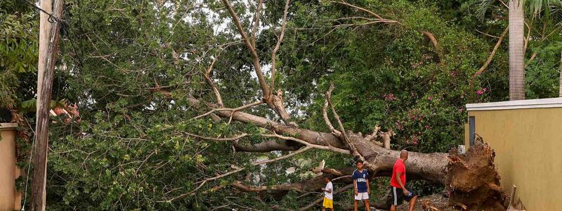 Der Klimawandel erhöht die Wahrscheinlichkeit starker Stürme. - Foto: Leo Hudson/AP