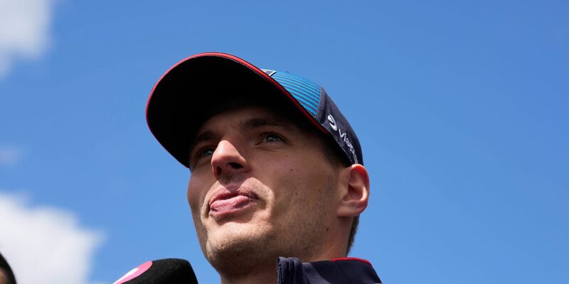 Weltmeister Max Verstappen belegte beim Training in Silverstone den vierten Platz. - Foto: Luca Bruno/AP/dpa