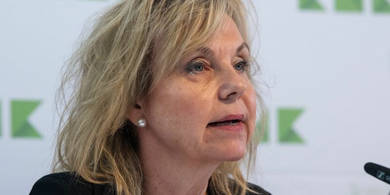 Fördergeld-Affäre: Die frühere Staatssekretärin Sabine Döring will Aussagegenehmigung. - Foto: Harald Tittel/dpa