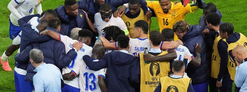 Frankreich setzte sich im Elfmeterschießen gegen Portugal durch. - Foto: Marcus Brandt/dpa