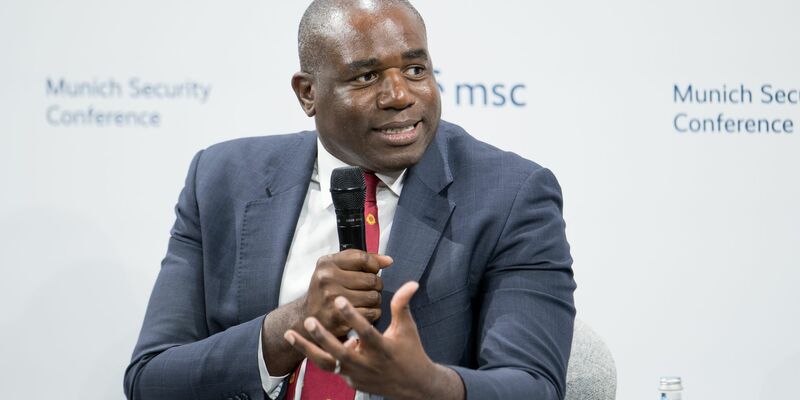 Deutschland und Großbritannien wollen auch künftig eng zusammenarbeiten. - Foto: Tobias Hase/dpa