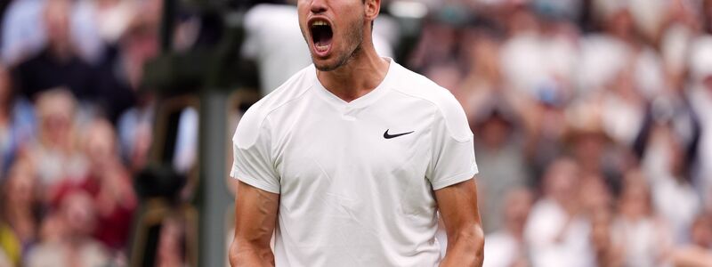 Der Spanier Carlos Alcaraz peilt die Titelverteidigung in Wimbledon an. - Foto: John Walton/PA Wire/dpa