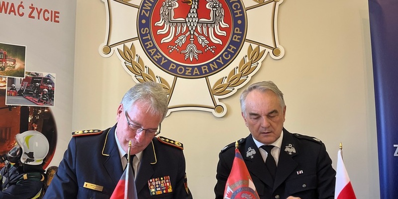Deutsch-polnische Zusammenarbeit weiter gestärkt / Deutscher Feuerwehrverband erneuert Vereinbarung mit polnischem Pendant - Foto: presseportal.de