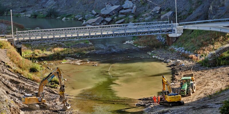 Die Bahn kommt beim Wiederaufbau der Ahrtalstrecke voran (Archivbild) - Foto: Thomas Frey/dpa