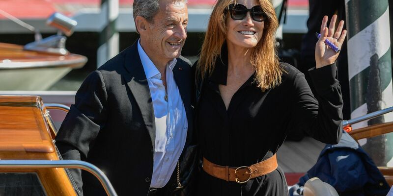 Wollte Carla Bruni ihrem Mann aus der Klemme helfen? (Archivbild) - Foto: Mario Cartelli/SOPA Images via ZUMA Press Wire/dpa