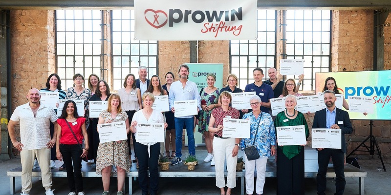 proWIN Stiftung spendet 190.000 Euro für Kinderhilfsprojekte - Foto: presseportal.de