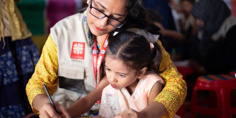 Caritas international: Menschen in Not mit 110 Millionen Euro geholfen / Jahresbericht: Weltweit 7,4 Millionen Hilfsbedürftige unterstützt - Kritik an Budgetkürzungen der Bundesregierung - Foto: presseportal.de