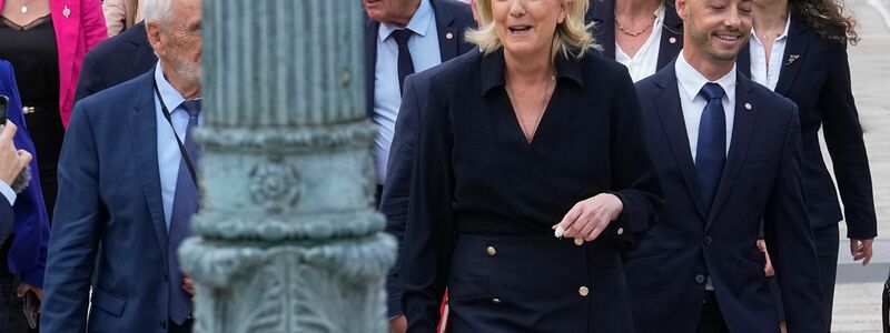 Das Rassemblement National von Marine Le Pen ist in der Nationalversammlung mit deutlich mehr Abgeordneten vertreten als bisher. - Foto: Michel Euler/AP