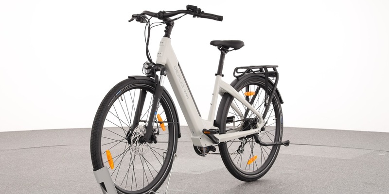 ADAC Test: Nur zwei von zehn Pedelecs sind gut / Untersucht wurden Tiefeinsteiger für unter 2000 Euro / Die größten Defizite liegen beim Motor - Foto: presseportal.de