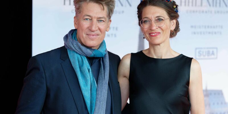 Tobias Moretti ist nicht nur ein Schauspiel-Star. Gemeinsam mit seiner Frau Julia betreibt er eine Landwirtschaft in Tirol. (Bild: Archiv) - Foto: Henning Kaiser/dpa