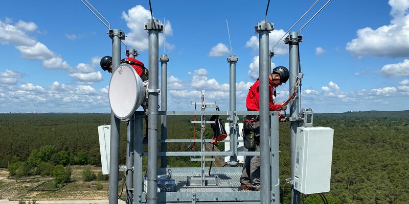 Bei den Regeln für die 5G-Auktion 2019 wurde nach einem Urteil des Verwaltungsgerichtes Köln gekungelt. (Symbolbild) - Foto: Christoph Dernbach/dpa