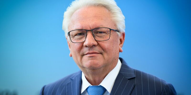 IG-Metall-Chefin Christiane Benner drückt bei VW aufs Tempo. Mit einer Vier-Tage-Woche könnten Entlassungen vermieden werden. (Archivfoto) - Foto: Bernd von Jutrczenka/dpa