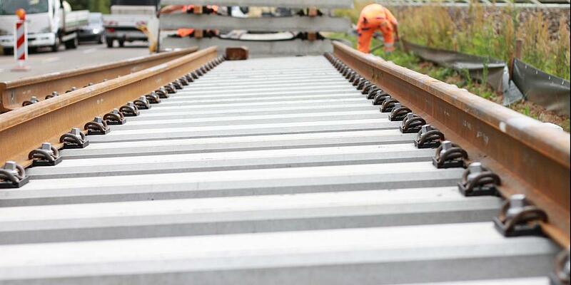 Bauarbeiten an der Bahnstrecke Halle (Saale) - Leipzig bei Kanena (Archiv) - Foto: über dts Nachrichtenagentur