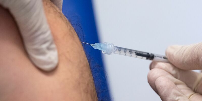 Es gibt Mpox-Impfstoffe, aber sie sind in vielen Ländern nicht verfügbar. (Archivbild) - Foto: Sven Hoppe/dpa