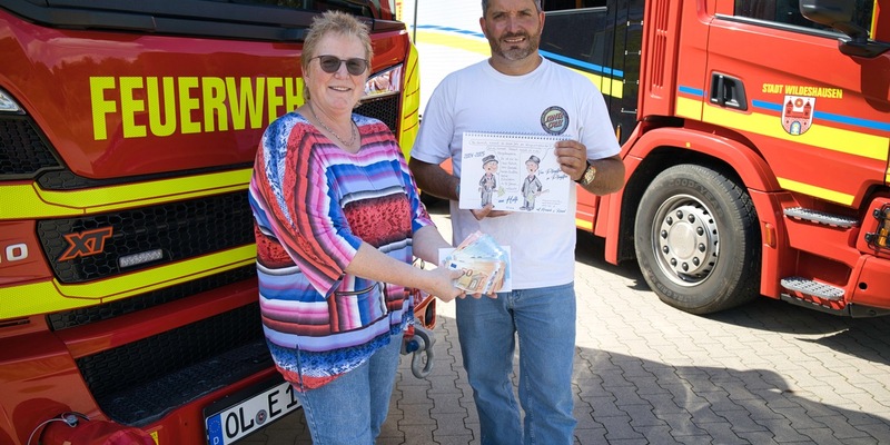 FW-OLL: Hohe Spende für den Nachwuchs - Jugendfeuerwehr Wildeshausen erhält 876,20EUR - Foto: presseportal.de
