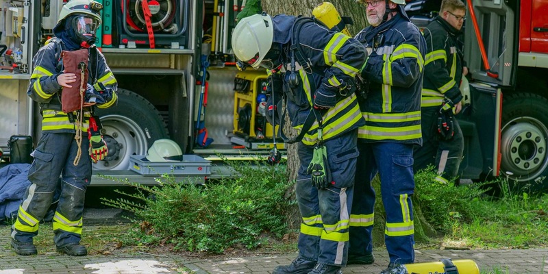 FW-KLE: Kuriose Einsätze am Wochenende: Gülle, Handschellen und Wasser in einem Brandmelder - Foto: presseportal.de