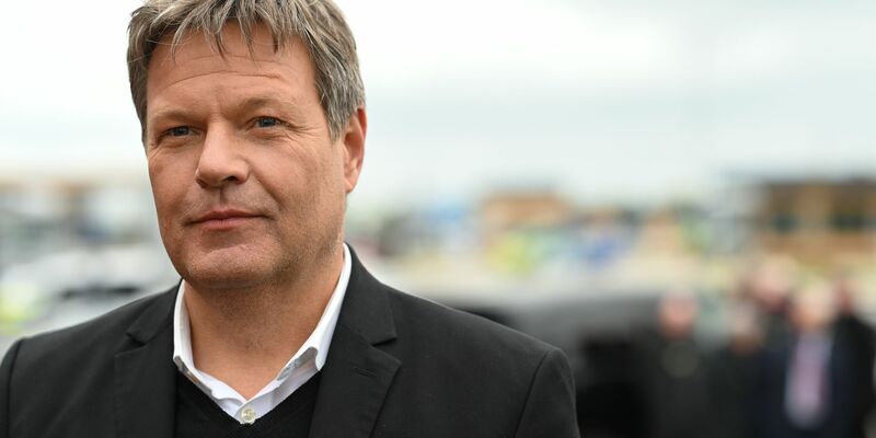 Robert Habeck besucht ein Pilotprojekt des Wohnungsunternehmens Vonovia und des Start-ups Decarbon1ze (Archivfoto).  - Foto: Lars Klemmer/dpa