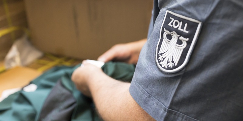 HZA-LÖ: Einfuhren im Postverkehr - ein weites Kontrollfeld für den Zoll im Sinne eines umfangreichen Verbraucherschutzes - Foto: presseportal.de