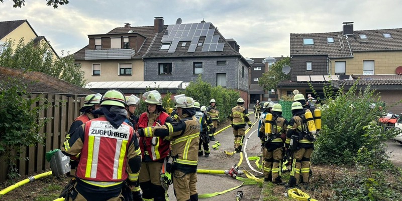 FW-E: Feuer im Bunker - Feuerwehr setzt Spezialtechnik ein - Foto: presseportal.de