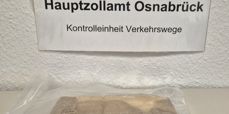 HZA-OS: Osnabrücker Zoll stellt rund ein Kilogramm Kokain sicher; Straßenverkaufswert von 66.000 Euro - Foto: presseportal.de