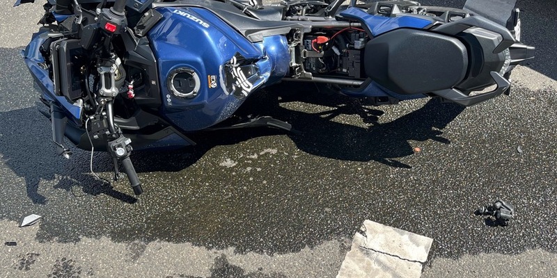 POL-DN: Unfall beim Abbiegen: Kradfahrer schwer verletzt - Foto: presseportal.de