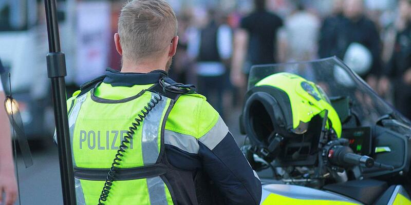 Motorrad-Polizist (Archiv) - Foto: über dts Nachrichtenagentur