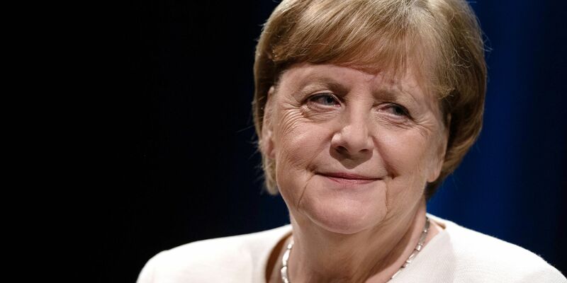 Nach Ansicht vieler wahlberechtigten Menschen haben sich die Verhältnisse in Deutschland seit dem Ende von Angela Merkels Kanzlerschaft verschlechtert, wie eine Umfrage zeigt (Archivbild). - Foto: Hendrik Schmidt/dpa