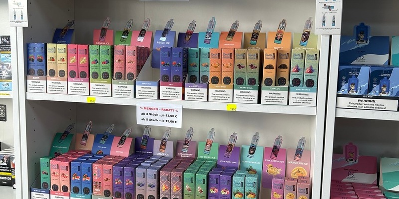 HZA-HN: Vapes und Liquids sichergestellt - Foto: presseportal.de