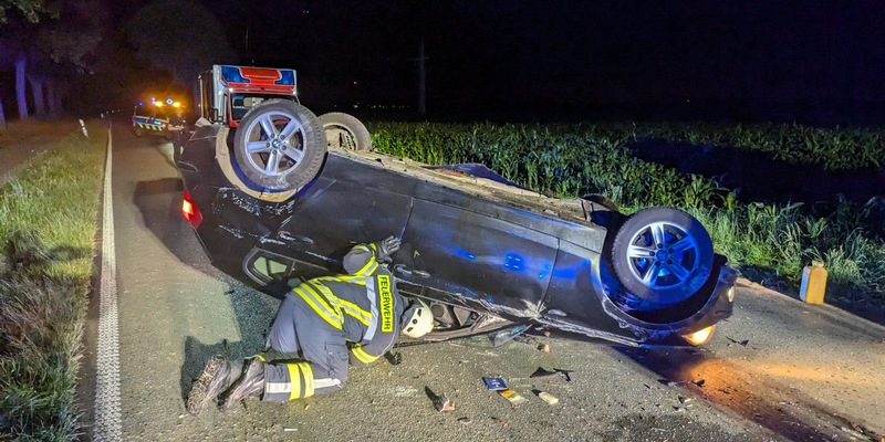 FW-KLE: Mit Fahrzeug überschlagen - Foto: presseportal.de