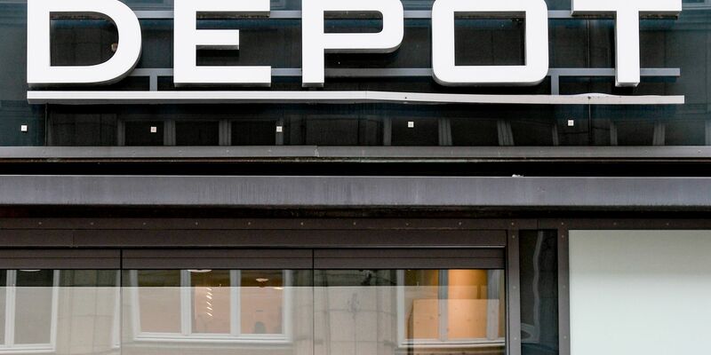 Das Unternehmen der Handelskette Depot will sich slebst sanieren. - Foto: Axel Heimken/dpa