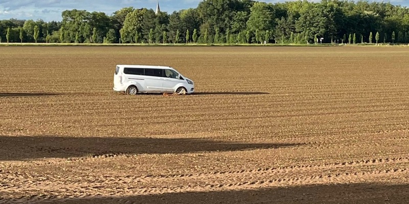 POL-DN: Alkoholisiert im Feld gelandet - Foto: presseportal.de