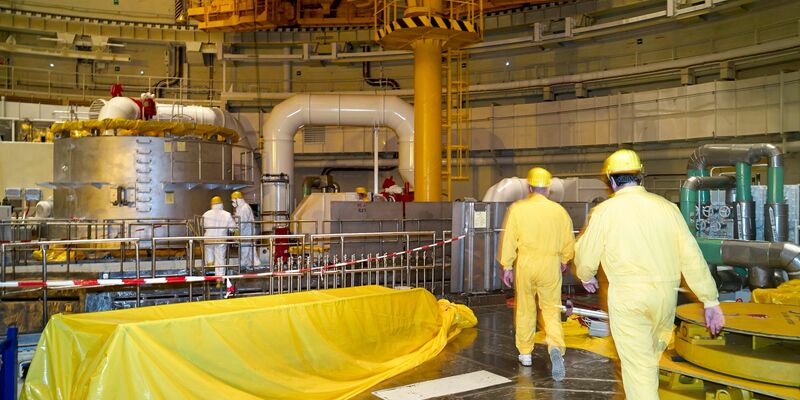 Blick in das tschechische Atomkraftwerk Temelin: Tschechien setzt weiter auf Atomkraft und will neue Reaktorblöcke bauen. (Archivbild) - Foto: Michael Heitmann/dpa